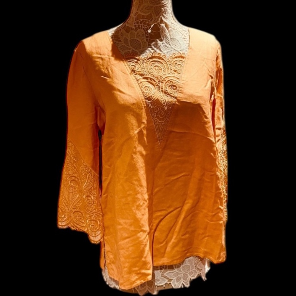 Bob Mackie linen lace top